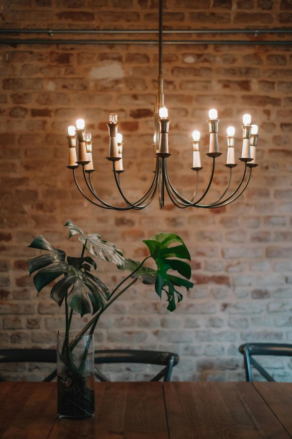Éclairages vintage à moderne : illuminez votre intérieur avec style